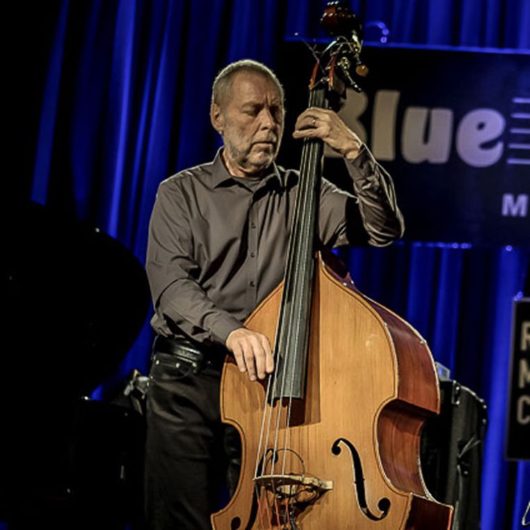 Blue – Dave Holland Trio