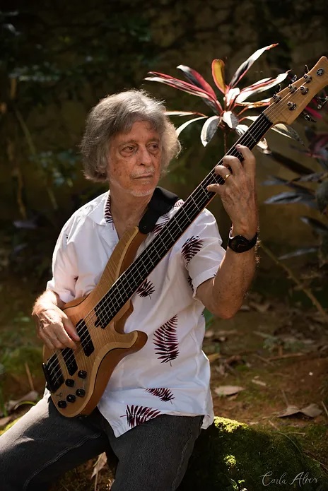 Sempre Feliz – Hermeto Pascoal